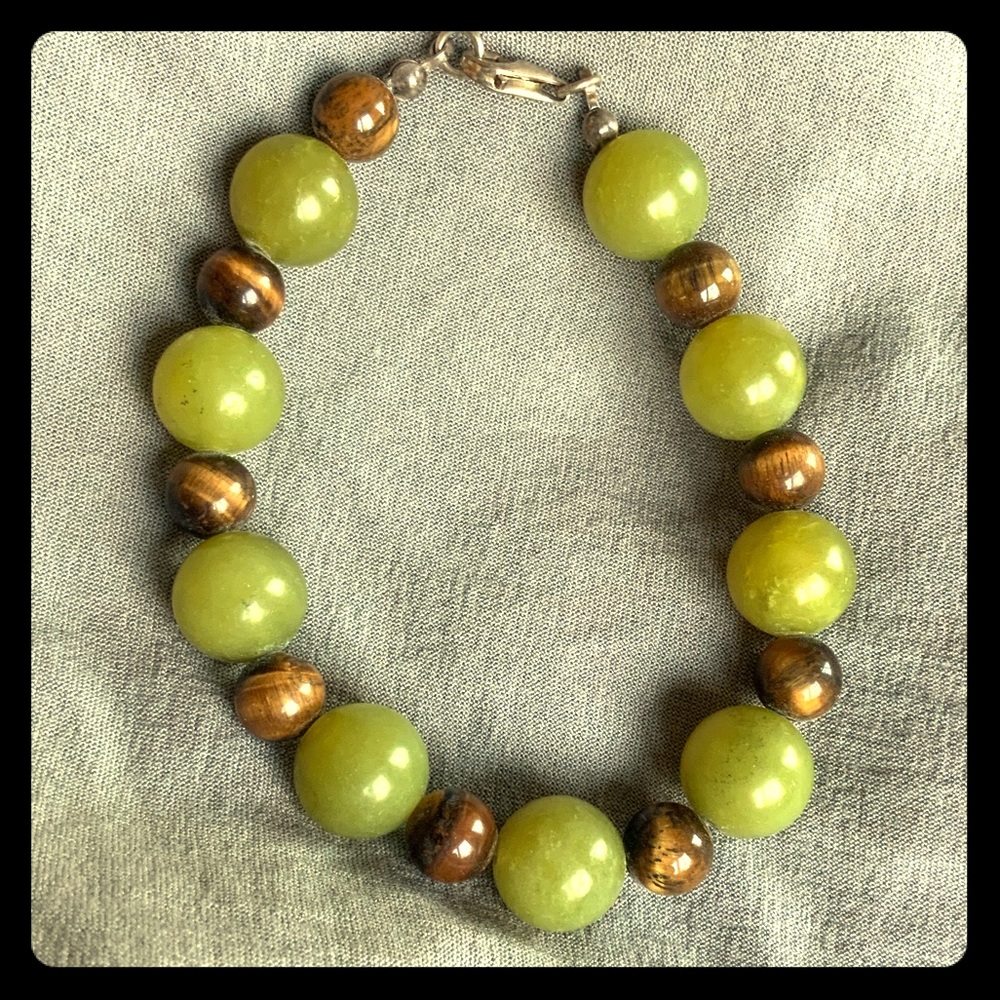 Green and Brown Stone Beaded Bracelet
